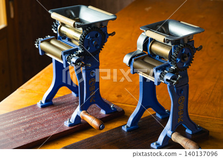noodle making machine noodle making machine 140137096