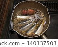 Boiled sardines in plum 140137503