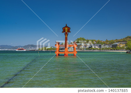 嚴島神社大鳥居(西側) 嚴島神社大鳥居(西側) 140137885