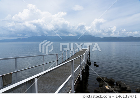 春天來臨之際，衝島西海岸的景色。 140138471