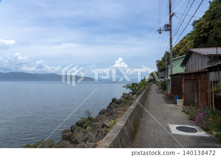 A scene along the western shore of Okishima Island as spring arrives. A scene along the western shore of Okishima Island as spring arrives. 140138472