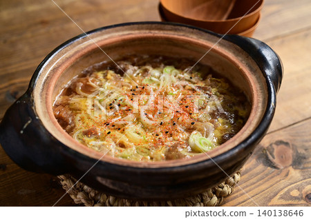 牛肉蓋飯配蛋 140138646