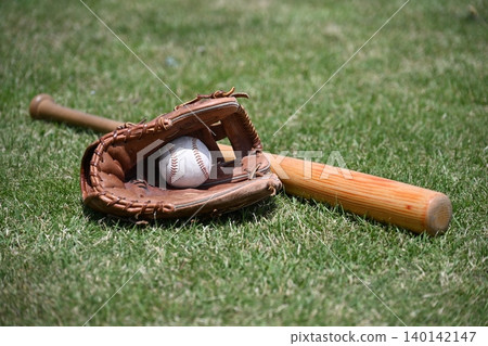 Baseball bat and glove Baseball bat and glove 140142147