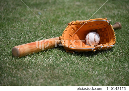 Baseball bat and glove Baseball bat and glove 140142153