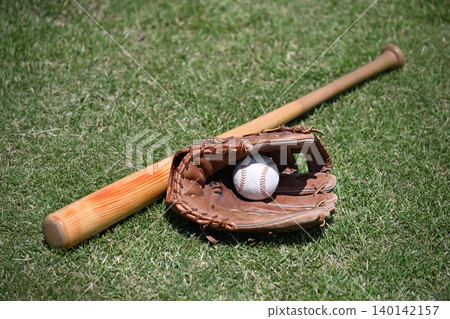 Baseball bat and glove Baseball bat and glove 140142157