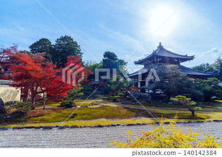 Rokuoin Temple in Autumn: Shariden Hall Rokuoin Temple in Autumn: Shariden Hall 140142384