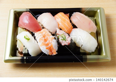 Sushi lunch box Sushi lunch box 140142674