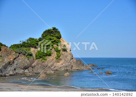 Scenery of Kunizaki Coast in Toba City, Mie Prefecture 140142892
