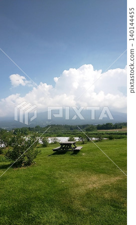 淺間山在夏天 淺間山在夏天 140144455