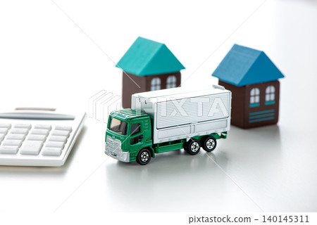 Logistics image Logistics image 140145311