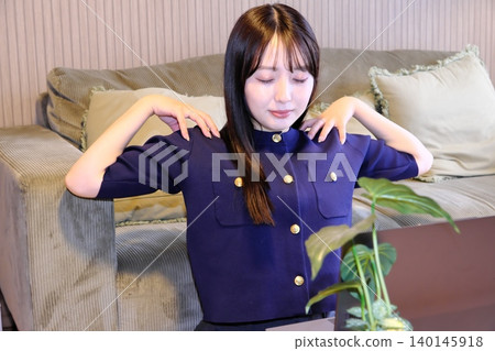 "A healthy daily life, living true to yourself": A scene of self-care in a modern living room, where you can unwind your mind and body. "A healthy daily life, living true to yourself": A scene of self-care in a modern living room, where you can unwind your mind and body. 140145918