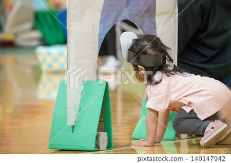 [幼兒園運動會障礙賽] 140147942