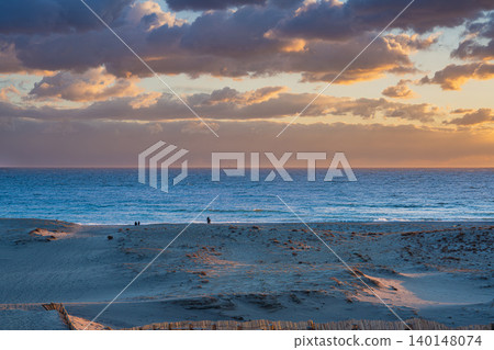 Scenery of Nakatajima Sand Dunes in Hamamatsu City (Shizuoka Prefecture) Scenery of Nakatajima Sand Dunes in Hamamatsu City (Shizuoka Prefecture) 140148074