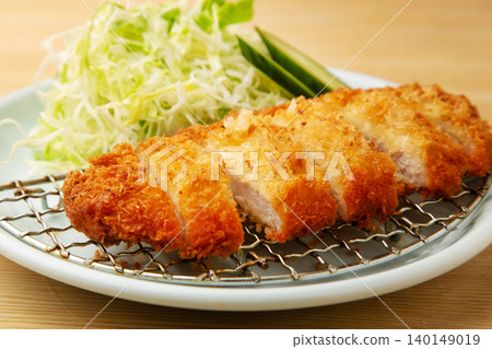 Pork cutlet Pork cutlet 140149019