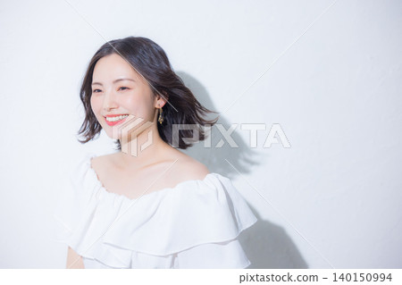 Beauty image of young women Beauty image of young women 140150994