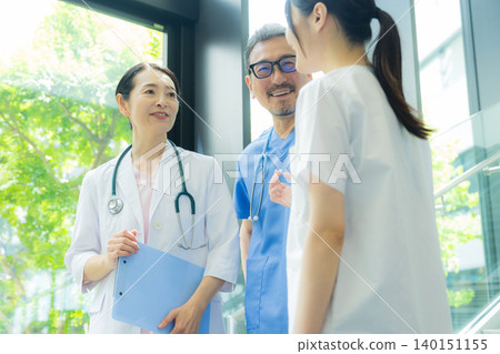 People working in hospital People working in hospital 140151155