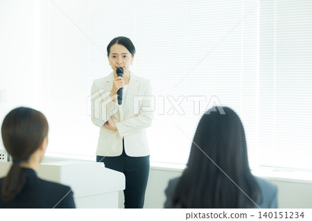 Businesswomen in the conference room Businesswomen in the conference room 140151234