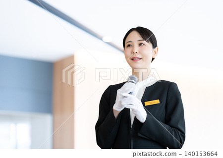 主持葬禮的工作人員 140153664