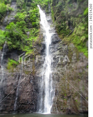 法屬玻里尼西亞、塔希提島、法魯邁瀑布(西洋鏡風格) 法屬玻里尼西亞、塔希提島、法魯邁瀑布(西洋鏡風格) 140154260