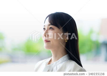 A gaze fixed on a bright future A gaze fixed on a bright future 140155138