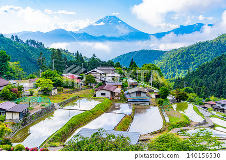 【山梨縣南阿爾卑斯市】平林梯田與富士山 140156530