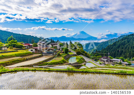 【山梨縣南阿爾卑斯市】平林梯田與富士山 【山梨縣南阿爾卑斯市】平林梯田與富士山 140156539