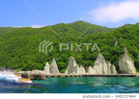 佛陀浦港(從青森縣西村的觀光船上眺望) 佛陀浦港(從青森縣西村的觀光船上眺望) 140157464