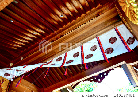 【東京】府中初夏：大國玉神社瑞神門帷幔 140157491