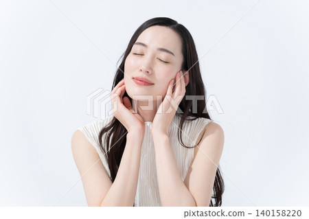 Women's skincare (beauty) Women's skincare (beauty) 140158220
