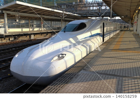 東海道新幹線 N700S 系列(米原站) 東海道新幹線 N700S 系列(米原站) 140158259