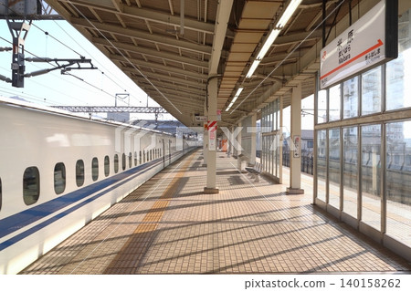 東海道新幹線 N700S 系列(米原站) 東海道新幹線 N700S 系列(米原站) 140158262
