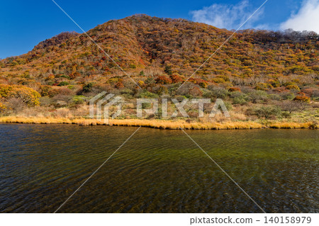 赤城山、角滿淵的紅葉 赤城山、角滿淵的紅葉 140158979