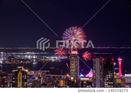 Fireworks in the autumn night sky of Kobe Fireworks in the autumn night sky of Kobe 140159273
