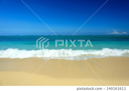 Okinawa's beautiful sea Okinawa's beautiful sea 140161611