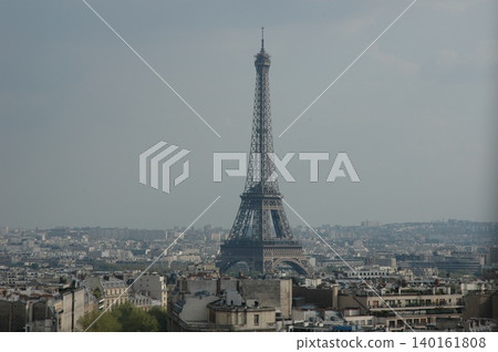 Eiffel tower seen from the roof of the Arc de Triomphe Eiffel tower seen from the roof of the Arc de Triomphe 140161808