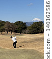 A prestigious golf course overlooking the beautiful sea of Izu, Shizuoka Prefecture, and a breathtaking view bathed in dazzling sunlight. 140162586