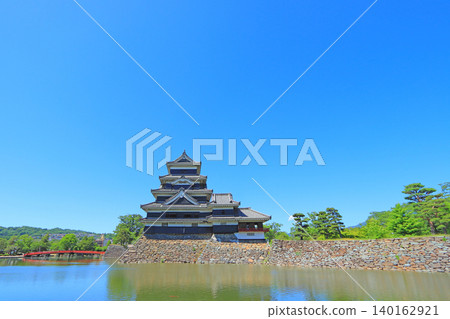 長野縣松本市國寶松本城風景 140162921