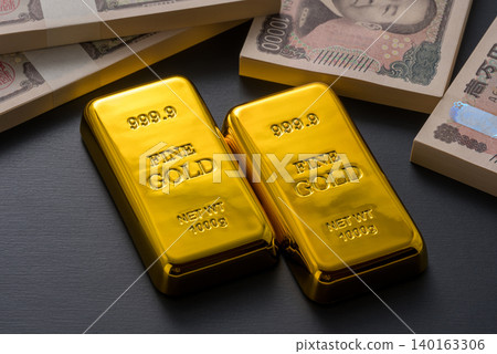 Gold bars and bundles of 10,000 yen bills Gold bars and bundles of 10,000 yen bills 140163306