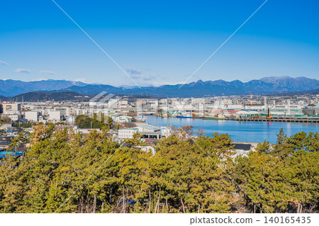 Streetscape of Fuji City and scenery of Tagonoura Port (Shizuoka Prefecture) Streetscape of Fuji City and scenery of Tagonoura Port (Shizuoka Prefecture) 140165435