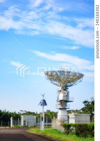 種子島增田宇宙通訊中心的懷舊夏日景象。 種子島增田宇宙通訊中心的懷舊夏日景象。 140168302