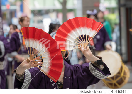 The sparrow dance at the Sendai Aoba Festival adds color to the city of Sendai. The sparrow dance at the Sendai Aoba Festival adds color to the city of Sendai. 140168461