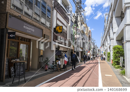 Streetscape and shop scenery of the Gakugei-daigaku Station Park Street shopping district Streetscape and shop scenery of the Gakugei-daigaku Station Park Street shopping district 140168699