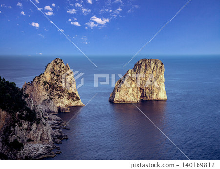 Faraglioni islands in Capri, italy Faraglioni islands in Capri, italy 140169812