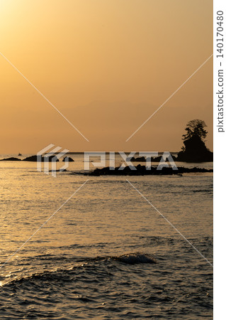 Sunset over the sea Sunset over the sea 140170480