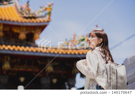 婦女享受觀光 婦女享受觀光 140170647