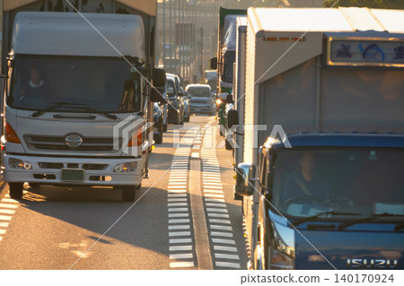 Congested Osaka Central Outer Ring Road 140170924
