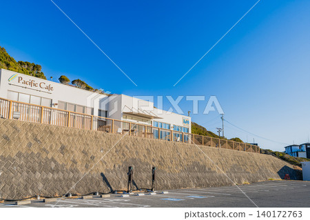 靜岡縣大前崎市大前崎燈塔週邊的風景 靜岡縣大前崎市大前崎燈塔週邊的風景 140172763