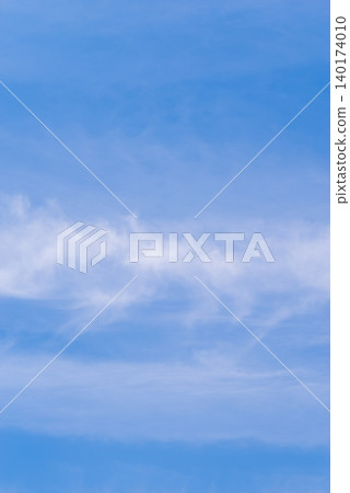 Clouds flowing in the blue sky Clouds flowing in the blue sky 140174010