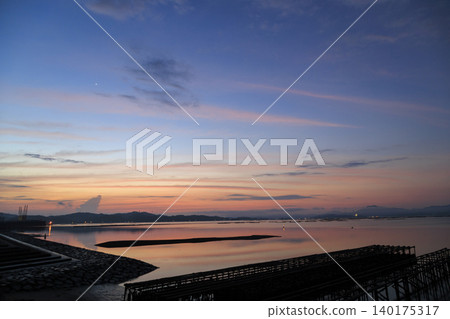 瀨戶內日出風景 140175317