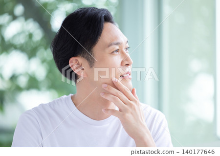 美女形像中年男人 140177646